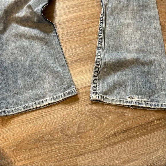 BKE Fulton Bootcut Jeans 28R Light Wash Y2K Distressed - Picture 7 of 9